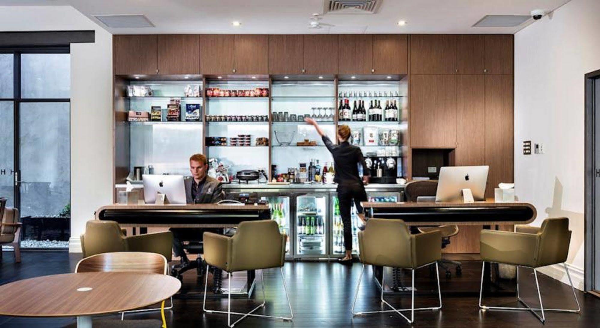 Hotel Hougoumont 4*